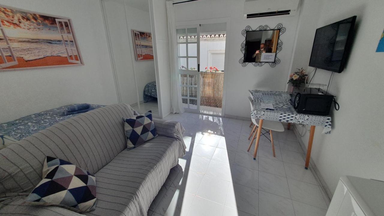 Apartamentos Eduardo Rico Nerja Room photo